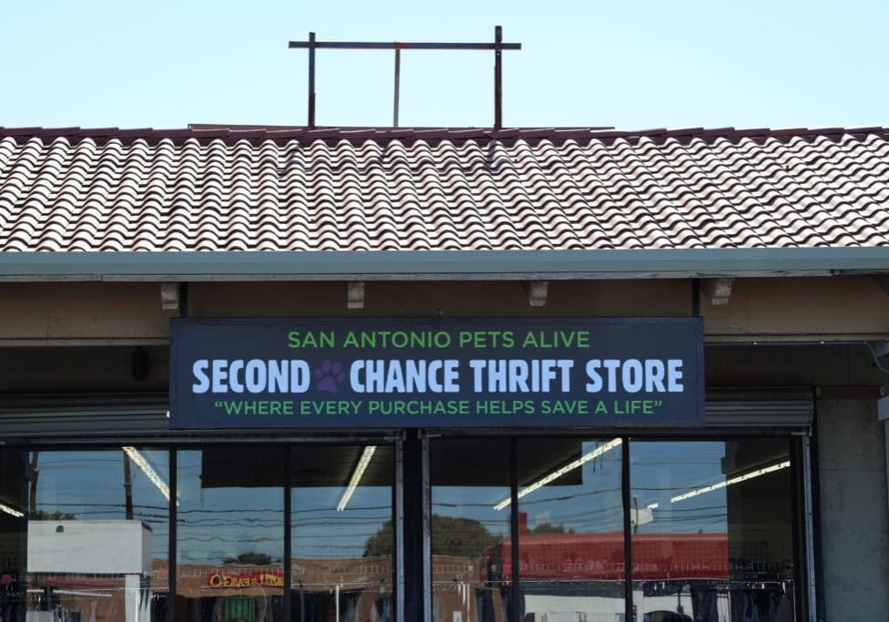 San Antonio thrift store supports pet rescue.